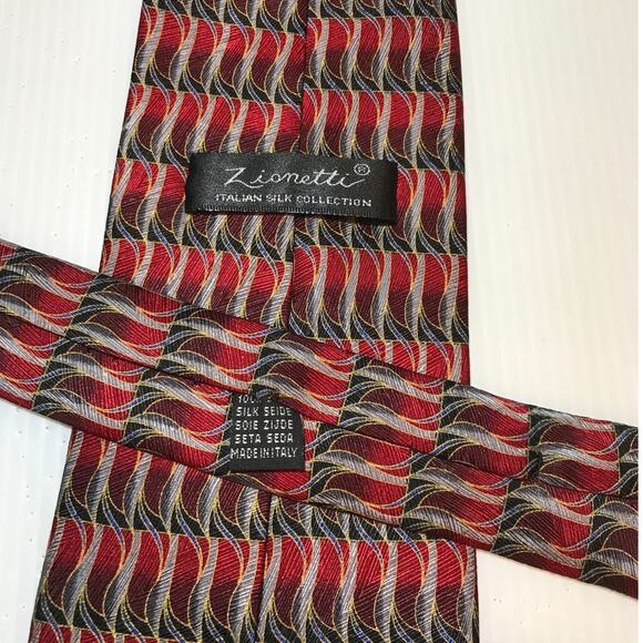 Zionetti Italian Silk Geometric Long Wide Men Necktie - Picture 4 of 5